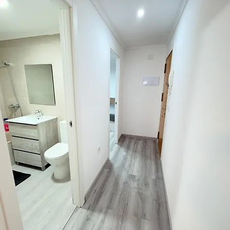 Goleta 1-bedroom With Pool *